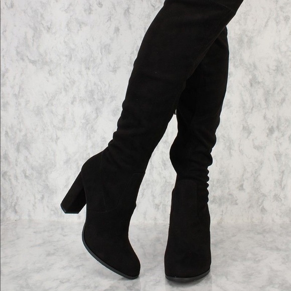 Shoes - Black knee Height boots